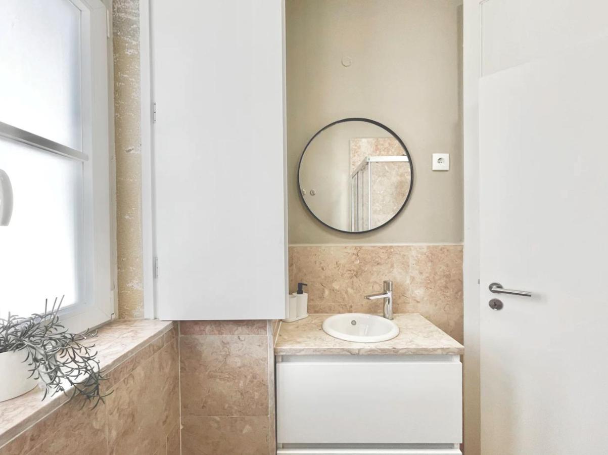Vila Rosario 3 Studios With Patio By Homeful Homes ลิสบอน ภายนอก รูปภาพ
